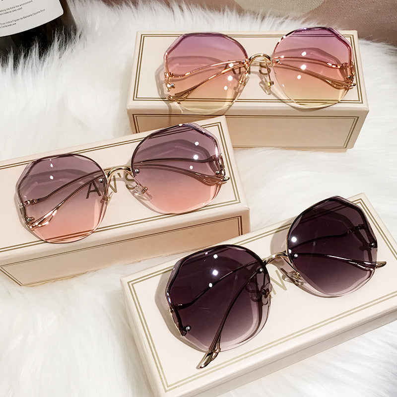 Gradient Rimless Sun Glasses