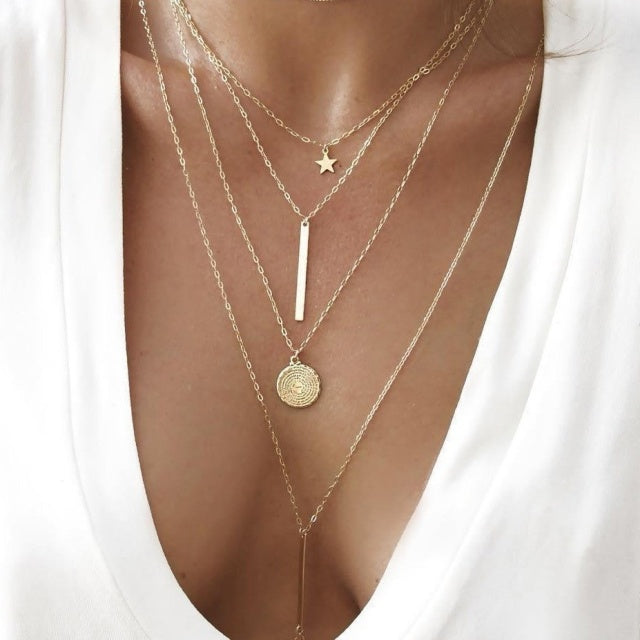 Bohemian Layered Chains